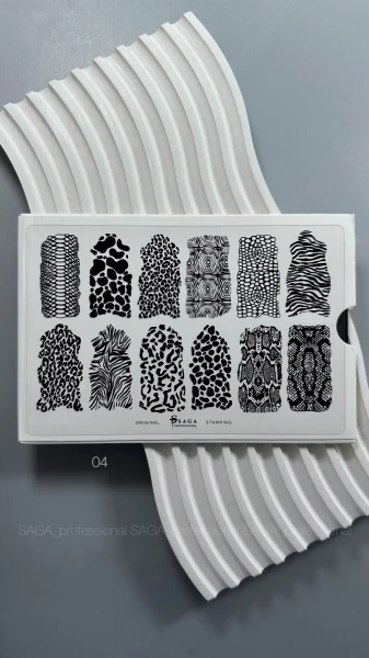 SAGA PROFESSIONAL Stamping palette 04