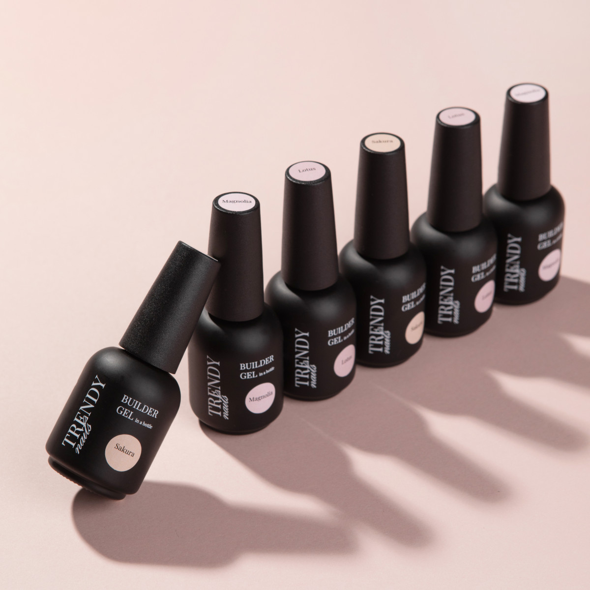 BUILDER GEL IN THE BOTTLE